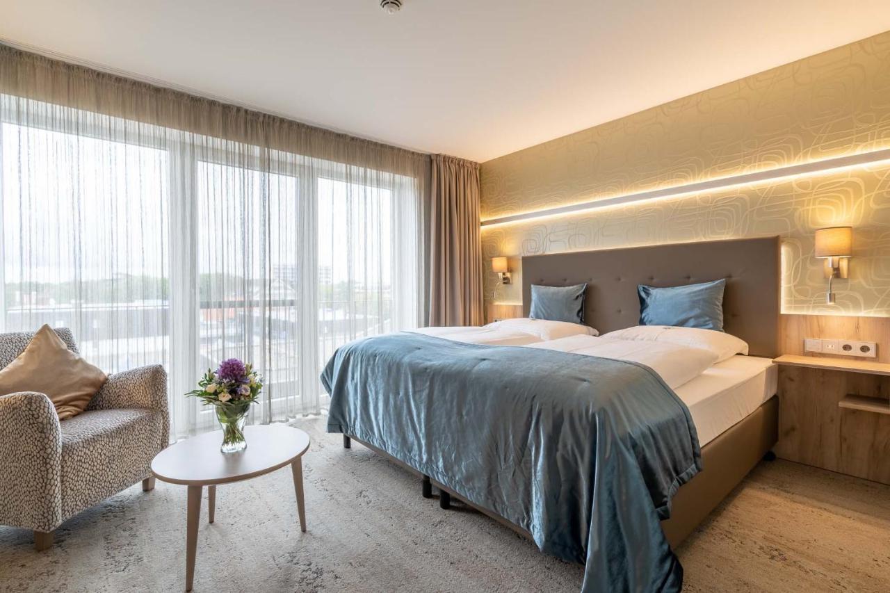 Ambassador Hotel & Spa سانكت بيتر اوردنغ المظهر الخارجي الصورة