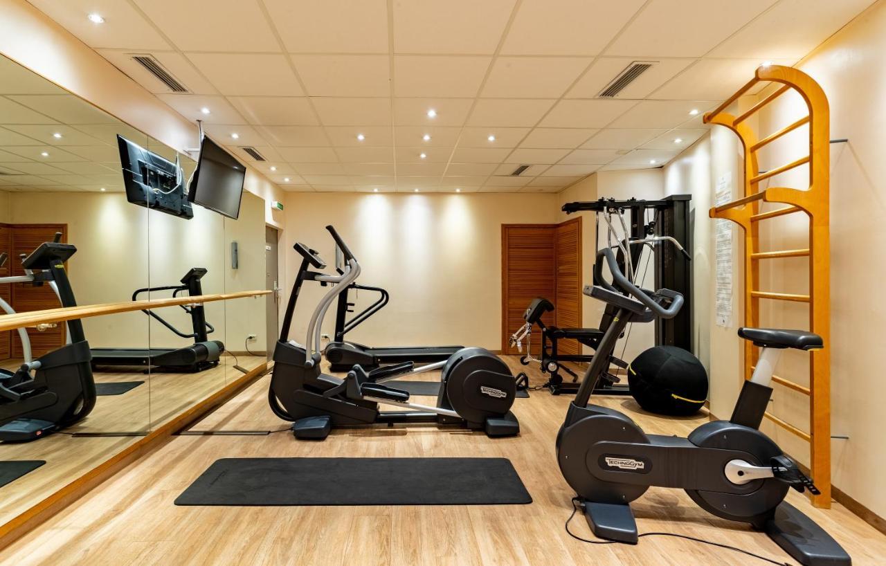 Ambassador Hotel & Spa سانكت بيتر اوردنغ المظهر الخارجي الصورة