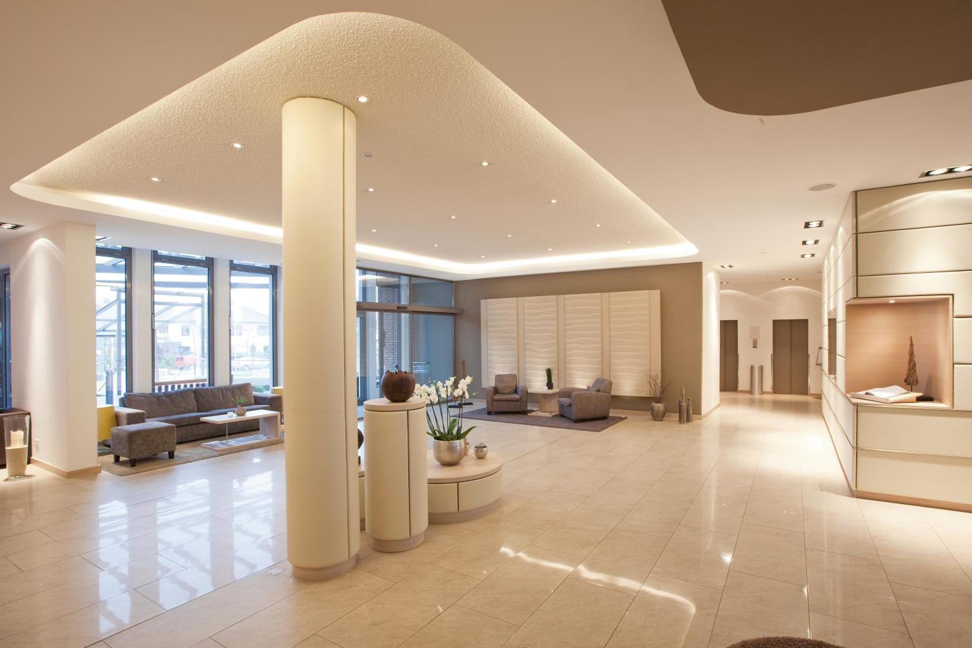 Ambassador Hotel & Spa سانكت بيتر اوردنغ المظهر الخارجي الصورة